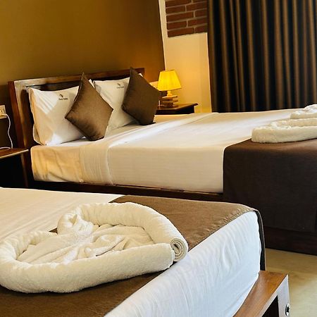 Hotel Heladiv Anuradhapura Exterior photo