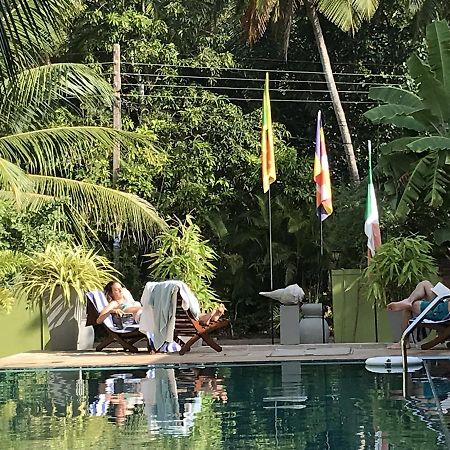 Hotel Heladiv Anuradhapura Exterior photo